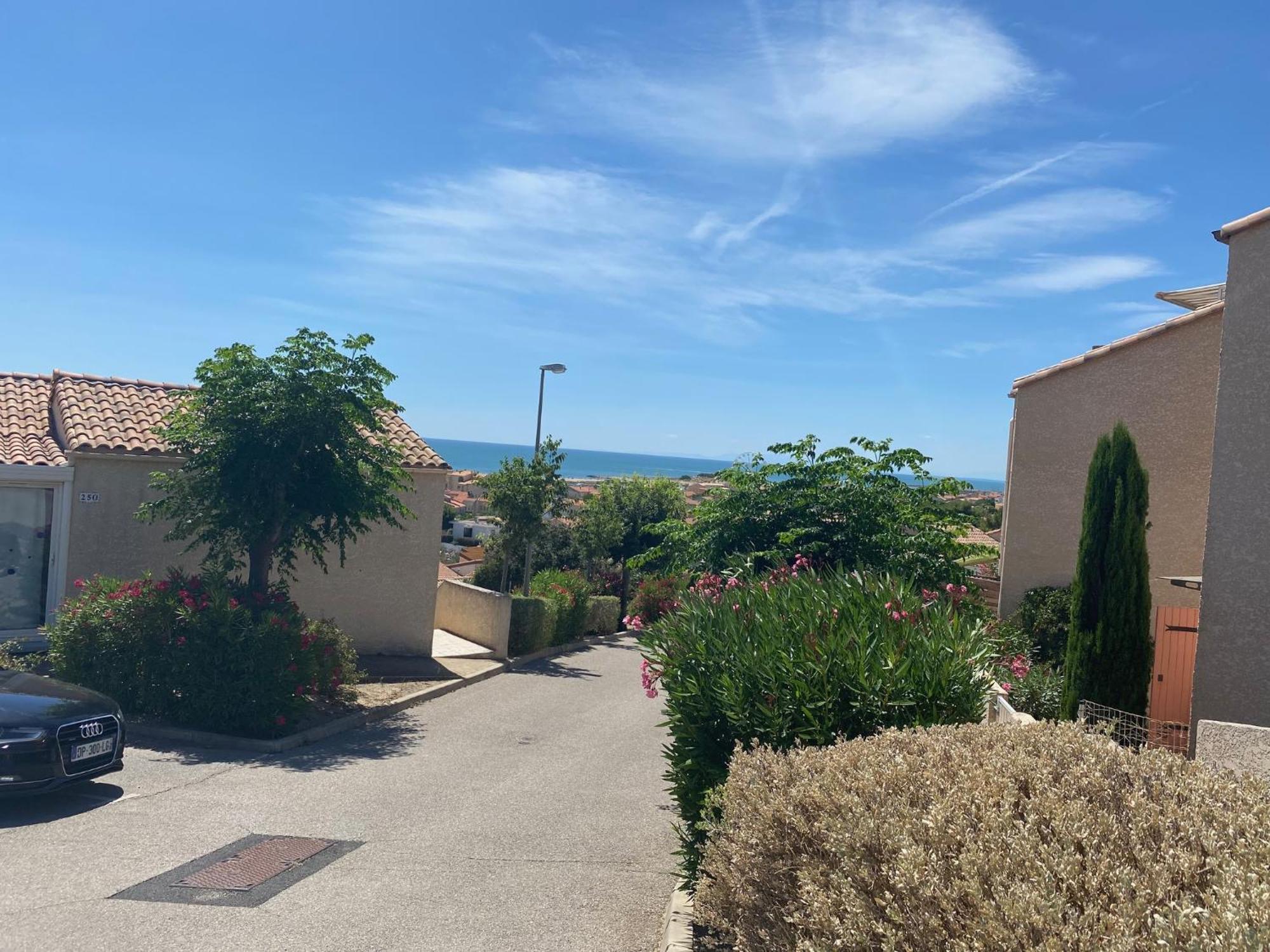 T3 Vue Mer Et Plage, Avec Wifi Et Parking Saint-Pierre-la-Mer  Kültér fotó